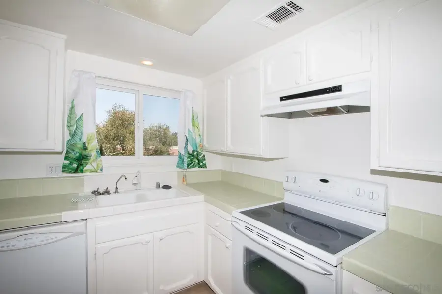 16644 Roca Dr., San Diego, CA 92128 - #3
