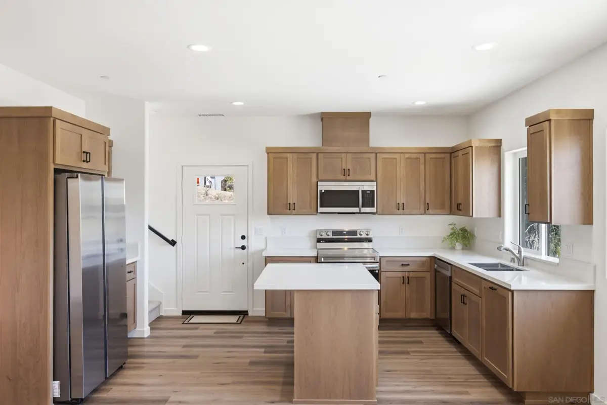707 Lingel Dr, El Cajon, CA 92019 - #1