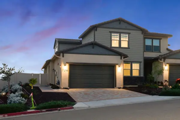 17296 Abbey Rd, Poway, CA 92064