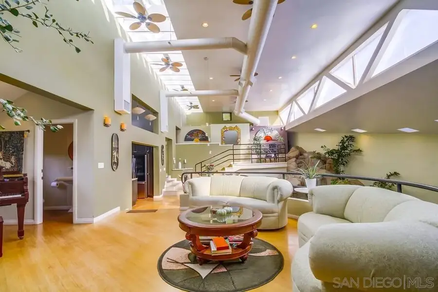 1876 Sefton Place, San Diego, CA 92107 - #3