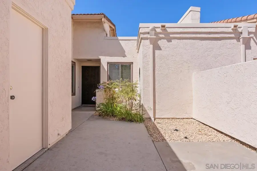 12827 Via Moura, San Diego, CA 92128 - #2
