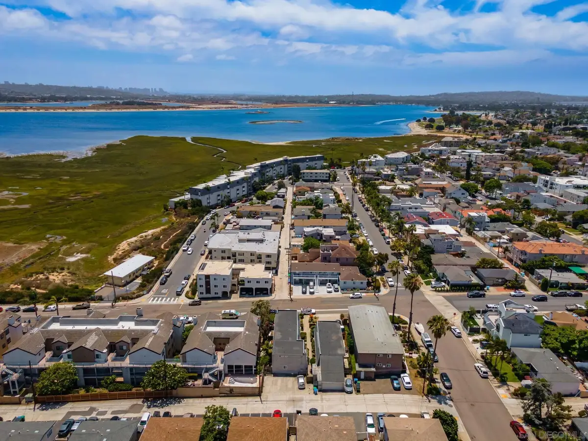 2018 Pacific Beach Drive #5, San Diego, CA 92109 - #1