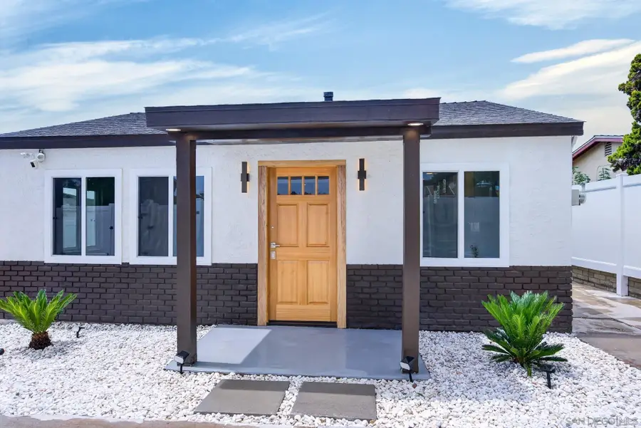 5130 Roswell, San Diego, CA 92114 - #2
