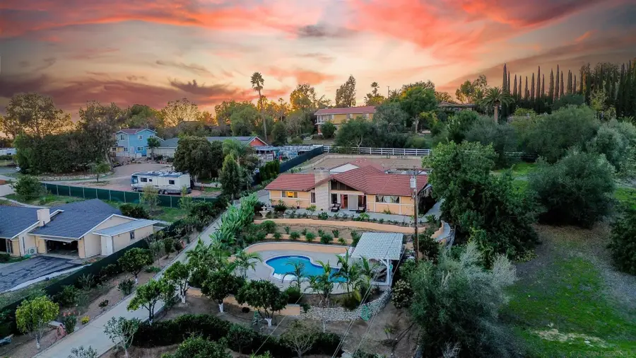 732 Hamilton Lane, Fallbrook, CA 92028 - #3