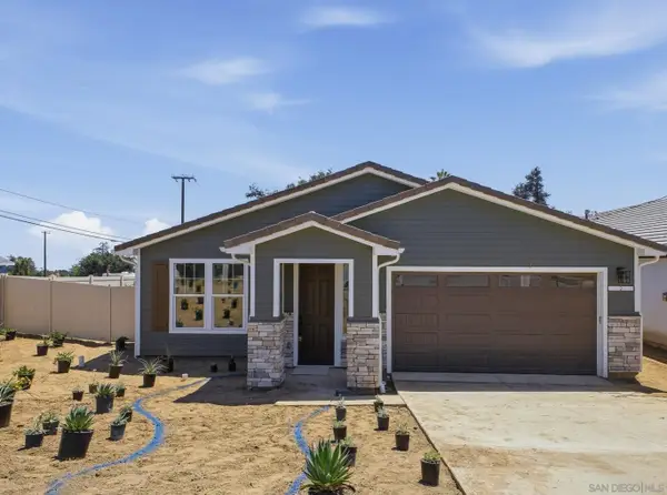 2 W Pine St, Altadena, CA 91001