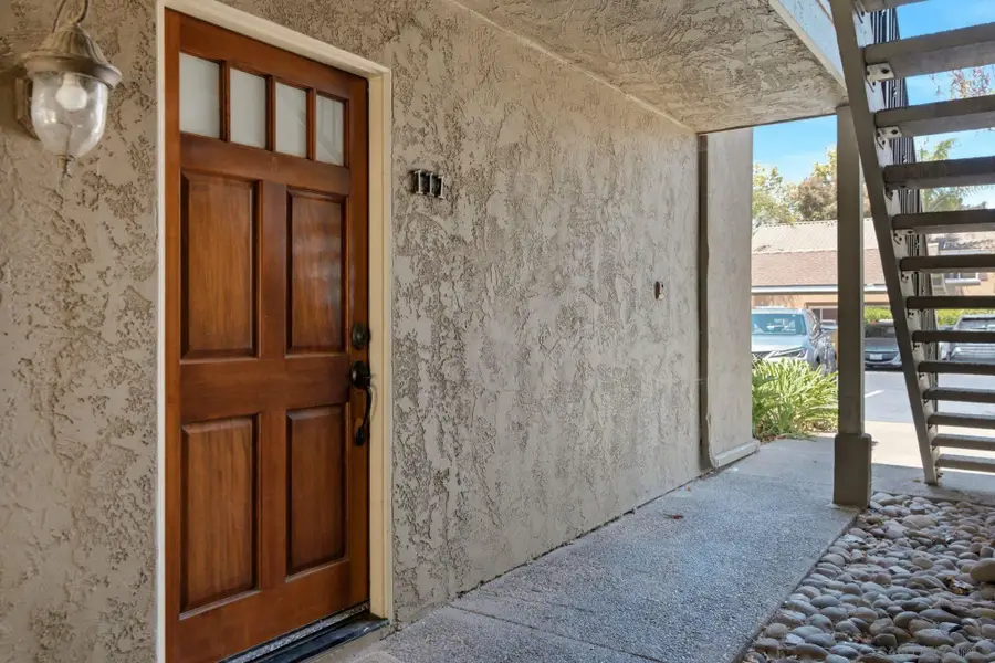 8430 Via Mallorca #111, La Jolla, CA 92037 - #3