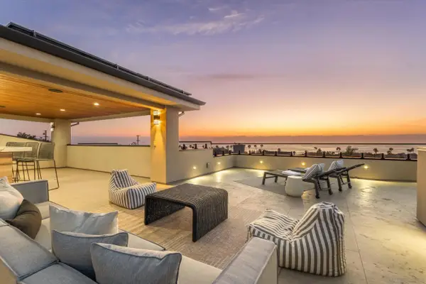 4504 Osprey St, San Diego, CA 92107