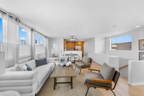 924 Hornblend St #31, San Diego, CA 92109