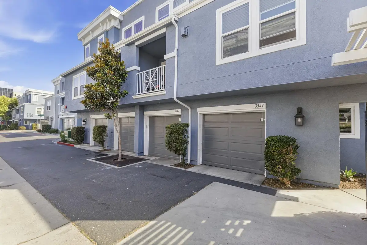 3549 Shoreline Bluff Lane, San Diego, CA 92110 - #1