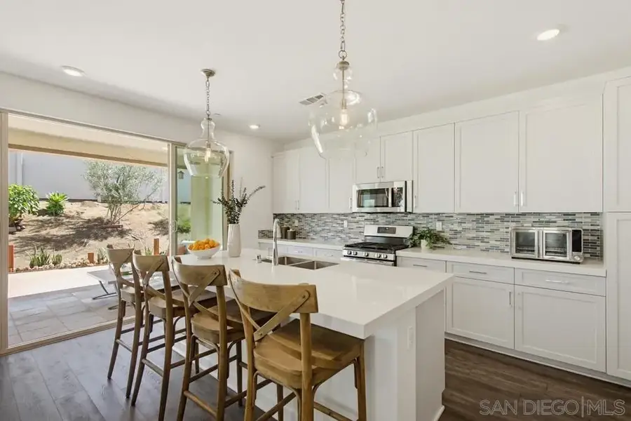 1944 Kepler Ct, Escondido, CA 92026 - #2