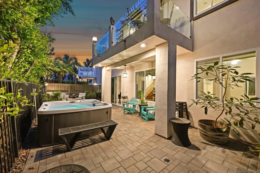 6415 Ruby Way, Carlsbad, CA 92011 - #2