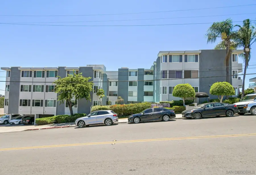 1907 Robinson Ave #304, San Diego, CA 92104 - #2