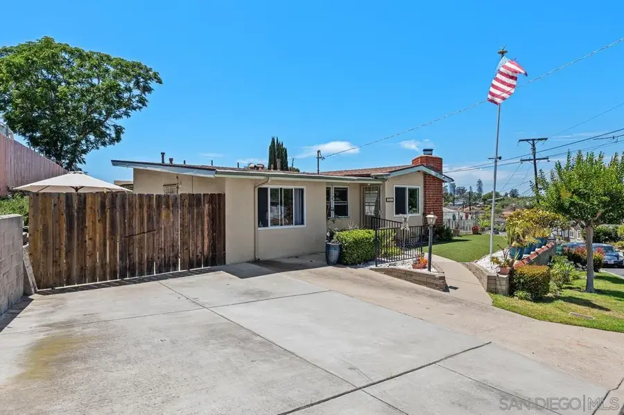 3412 Hasty, San Diego, CA 92115 - #3