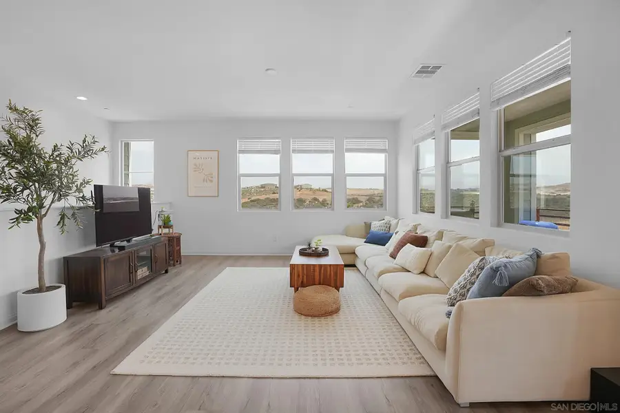 1277 Calle Pomelo #3, Chula Vista, CA 91913 - #3