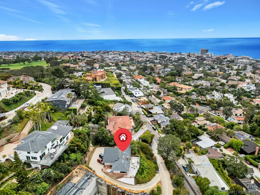 1703 Castellana Rd, La Jolla, CA 92037 - #2