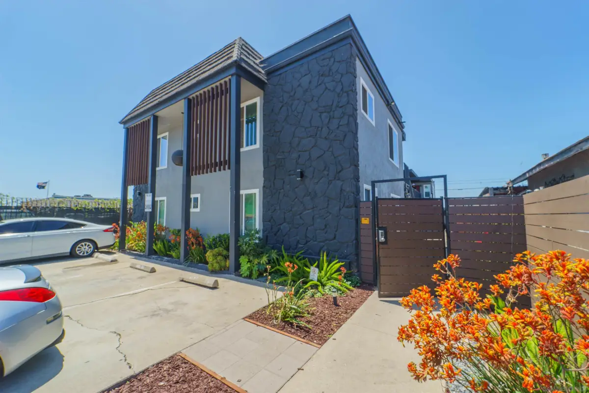4022 42nd, San Diego, CA 92105 - #1