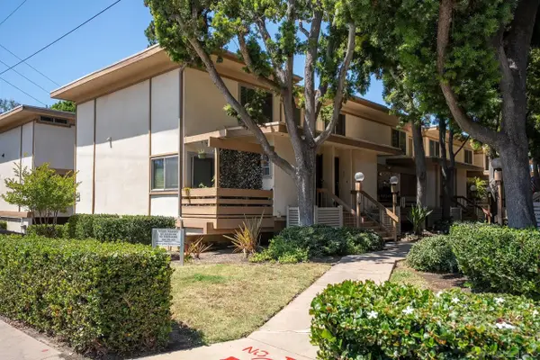 4062 Valeta #334, San Diego, CA 92110