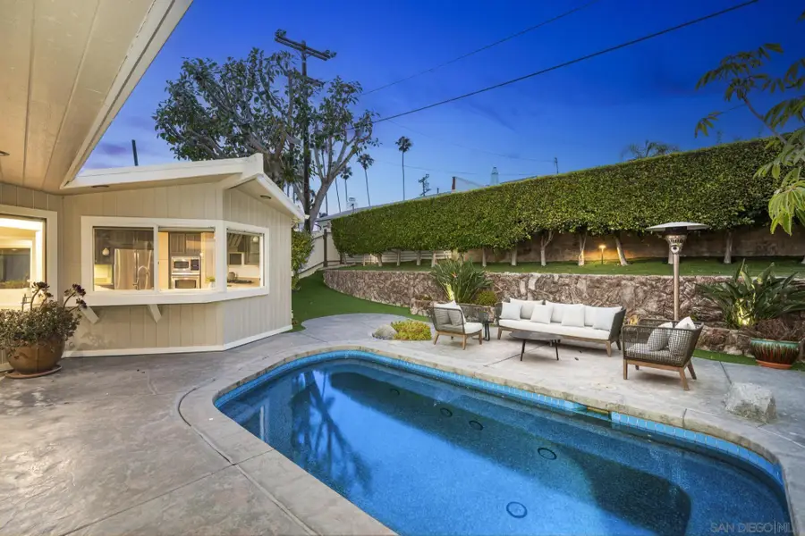 5567 Calumet Ave, La Jolla, CA 92037 - #3