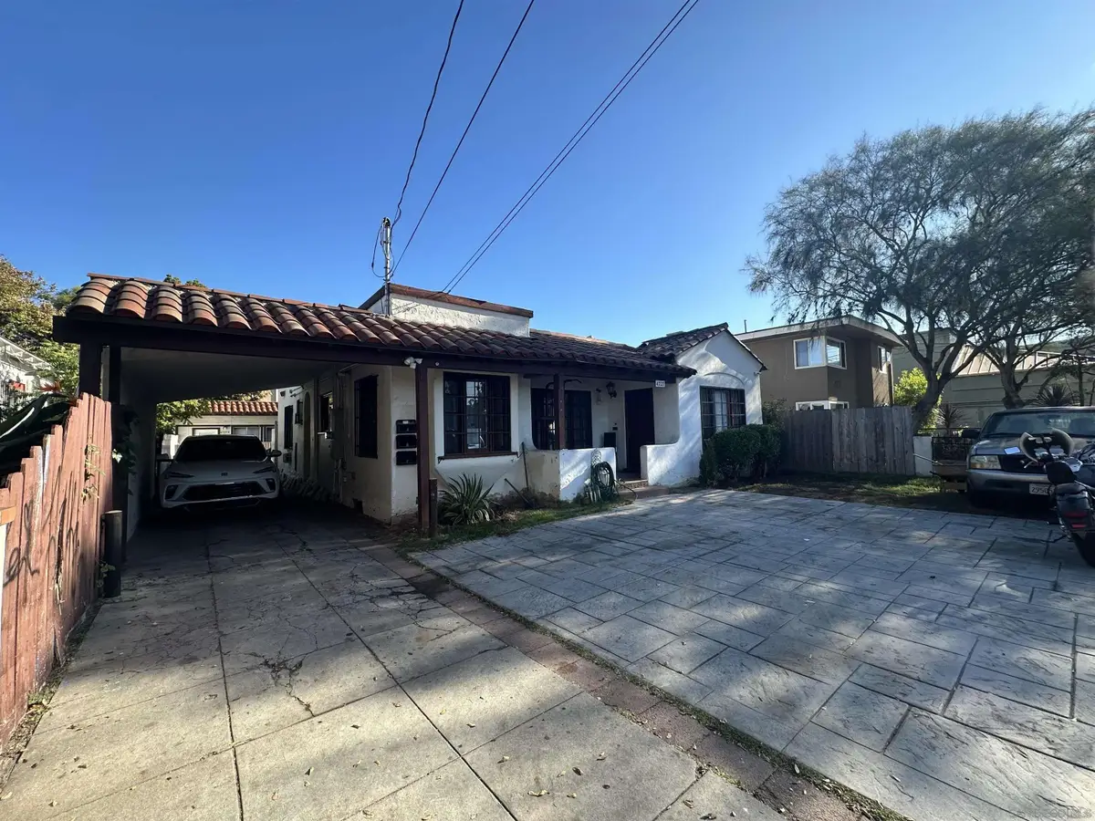 4727 Choctaw Dr., San Diego, CA 92115 - #1