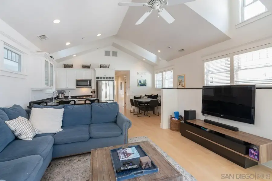 843 C, Coronado, CA 92118 - #2