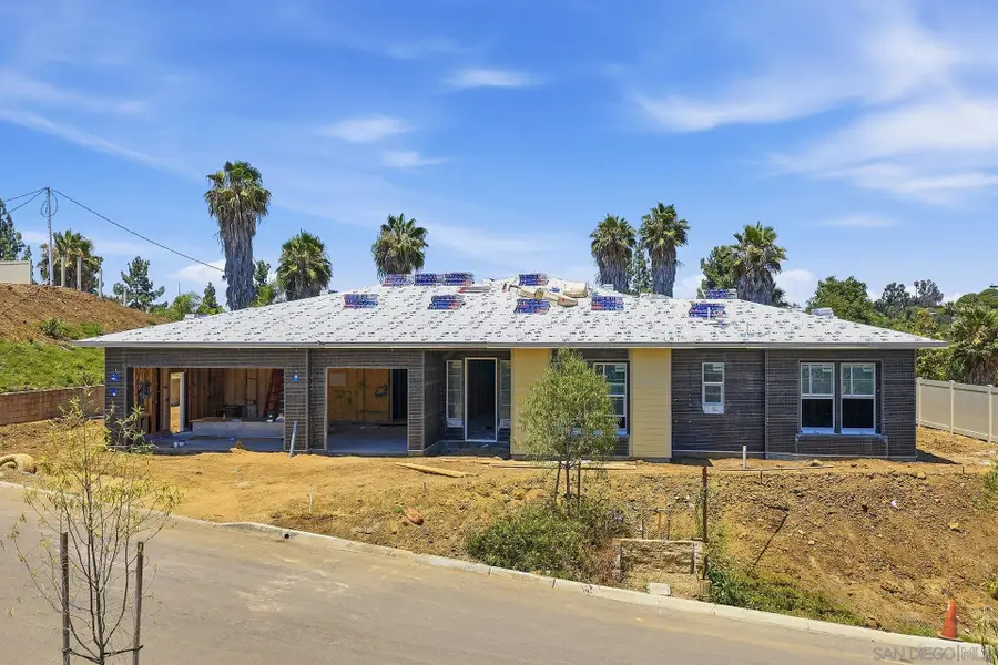 1748 Ishihara Rd, Vista, CA 92084 - #2