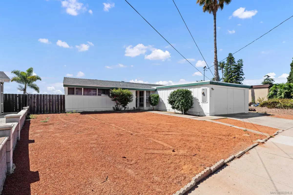 9579 Larrabee Ave., San Diego, CA 92123 - #1