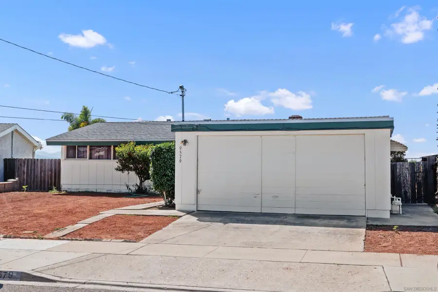 9579 Larrabee Ave., San Diego, CA 92123 - #3
