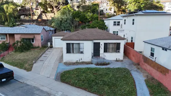 2691 Reynard, San Diego, CA 92103