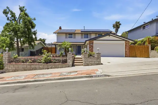 6728 Maury Drive, San Diego, CA 92119