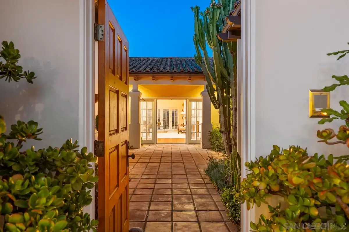 12364 Kingsgate Square, San Diego, CA 92128 - #1