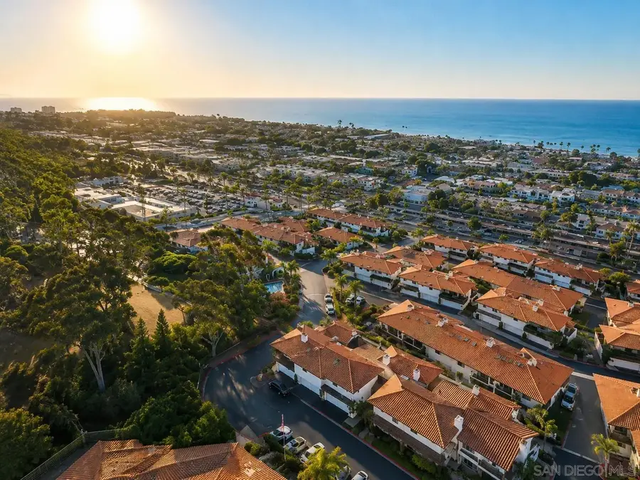 381 Playa Blanca, Encinitas, CA 92024 - #3