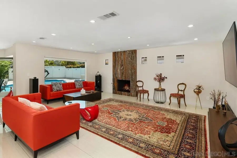 Address Withheld By Seller, San Diego, CA 92122 - #3