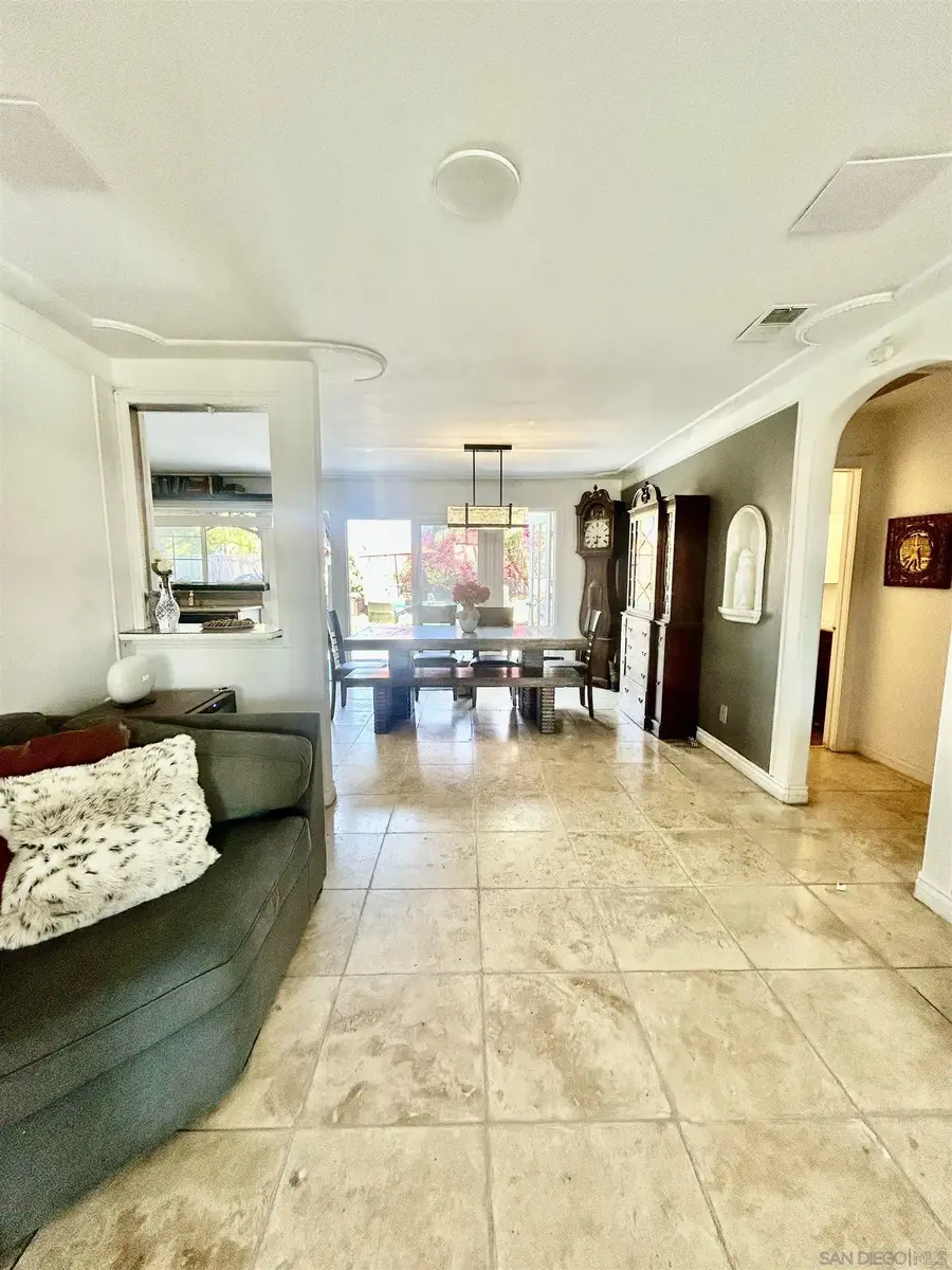 10979 Salinas Way, San Diego, CA 92126 - #3
