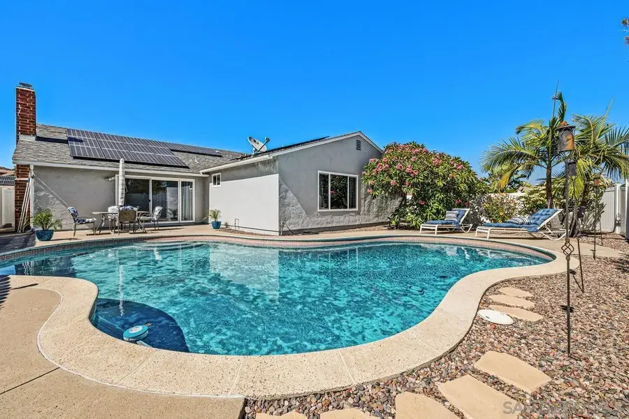 9933 Oakstone Ct, Santee, CA 92071 - #3