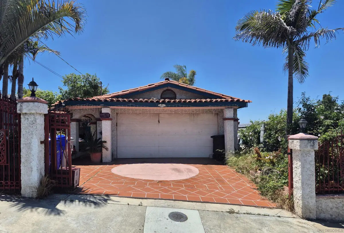 5553 Blueridge St, San Diego, CA 92139 - #1