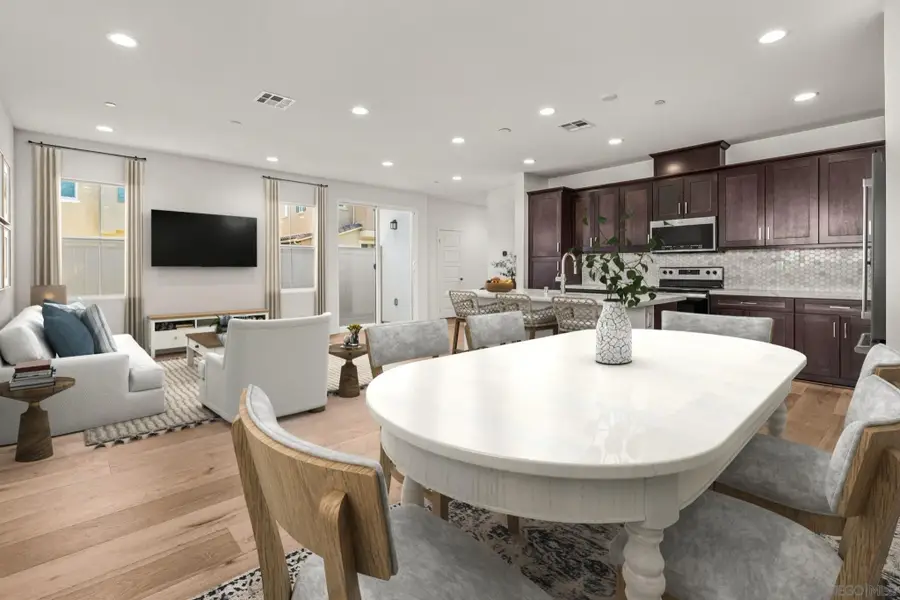 505 Pinedale, Vista, CA 92081 - #3
