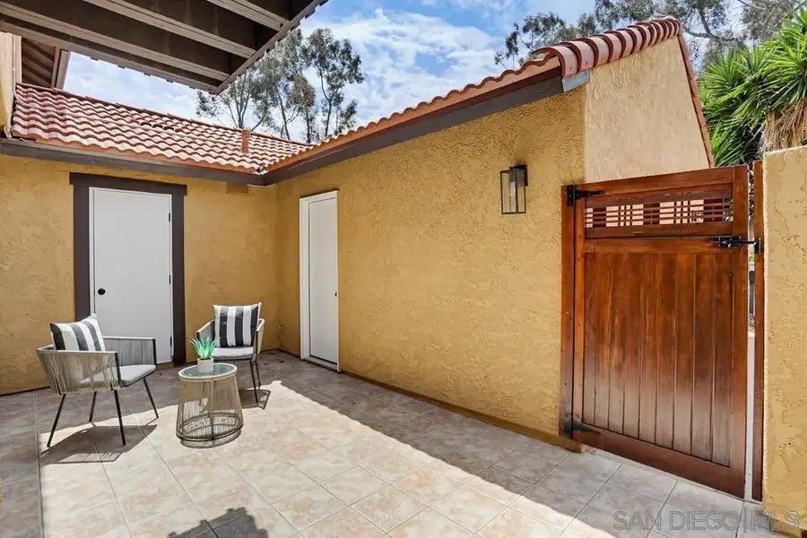 2043 Avenue Of The Trees, Carlsbad, CA 92008 - #2