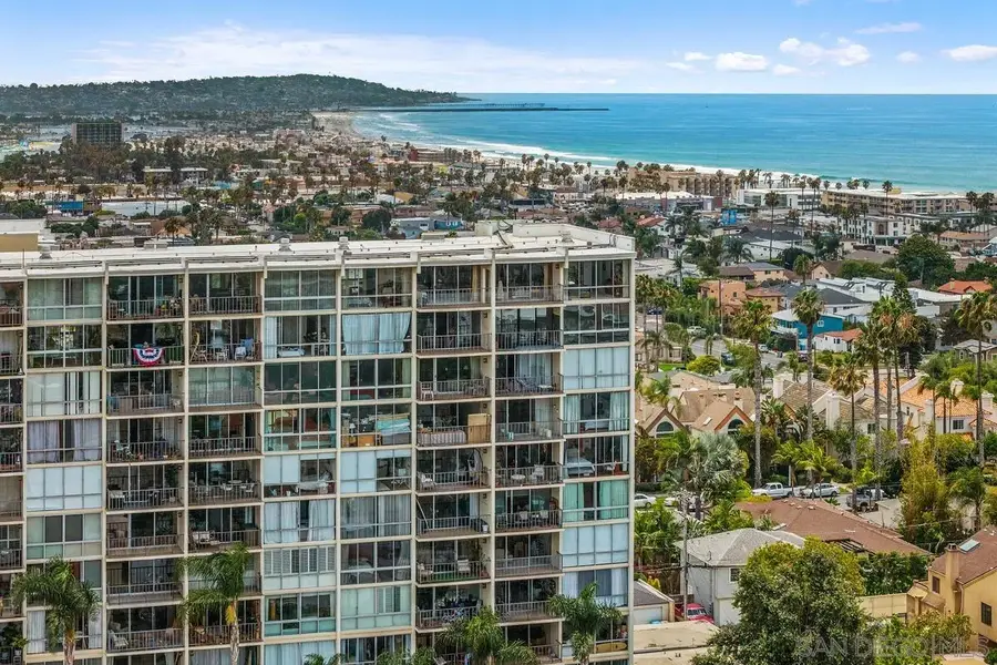 4944 Cass St #1102, Pacific Beach, CA 92109 - #2