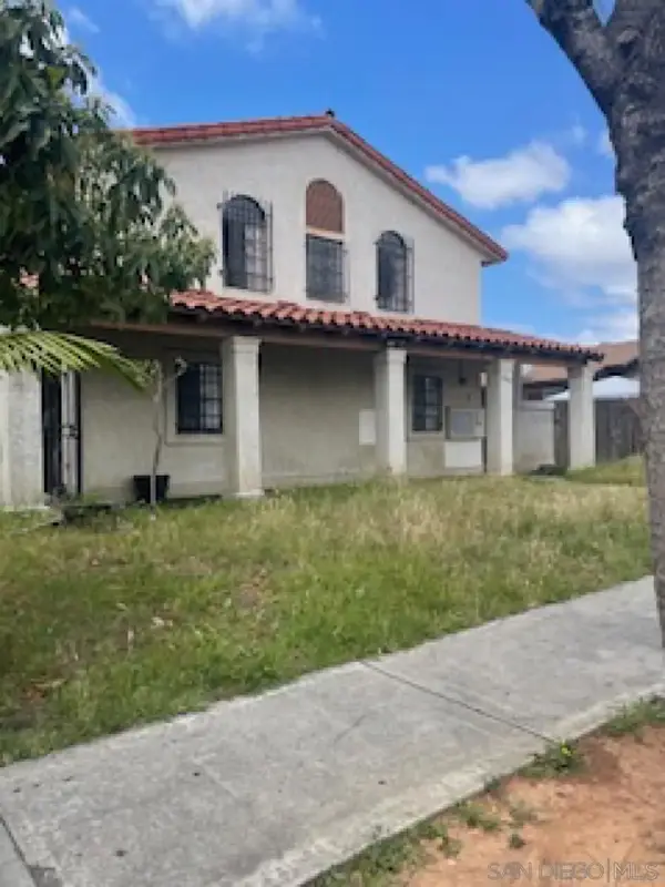 3868 Chamoune Ave, San Diego, CA 92105