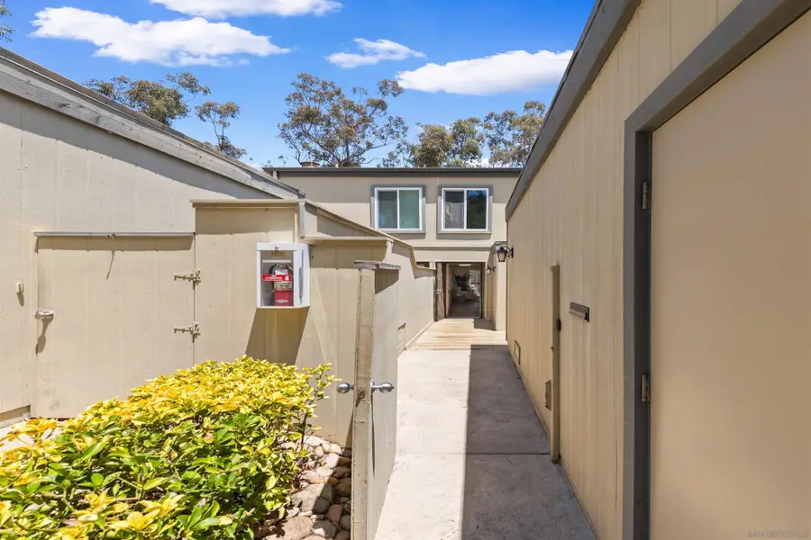 10653 Caminito Memosac, San Diego, CA 92131 - #2