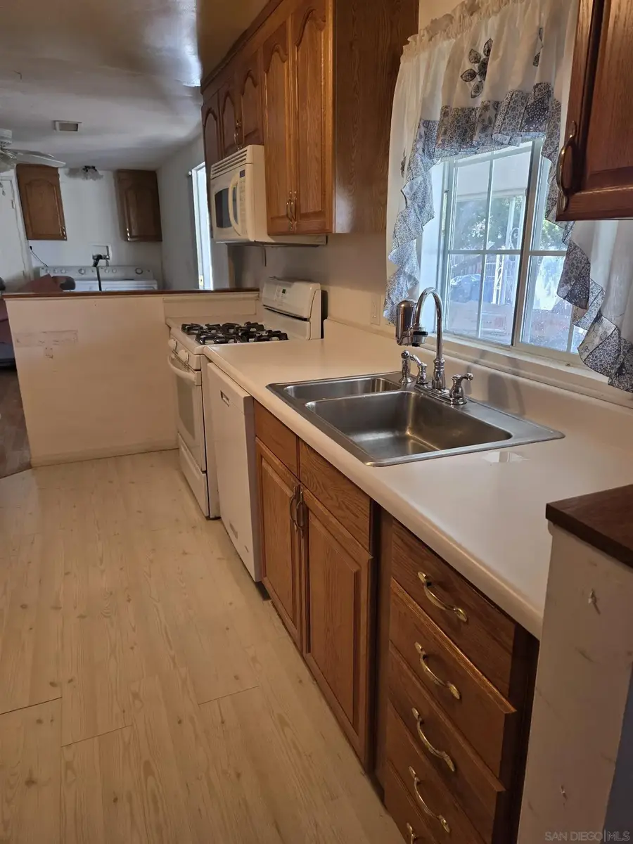 2550 E Valley Parkway #122, Escondido, CA 92027 - #2