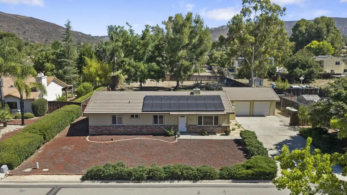 23546 Oriente Way, Ramona, CA 92065 - #1