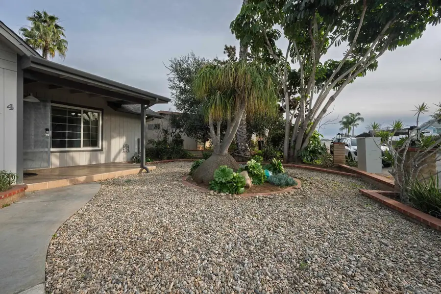 444 Avalon Dr., Vista, CA 92084 - #3