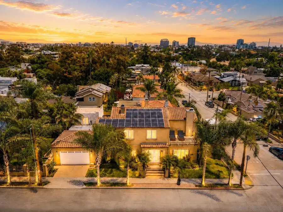 1230 W Brookes Ave, San Diego, CA 92103 - #2