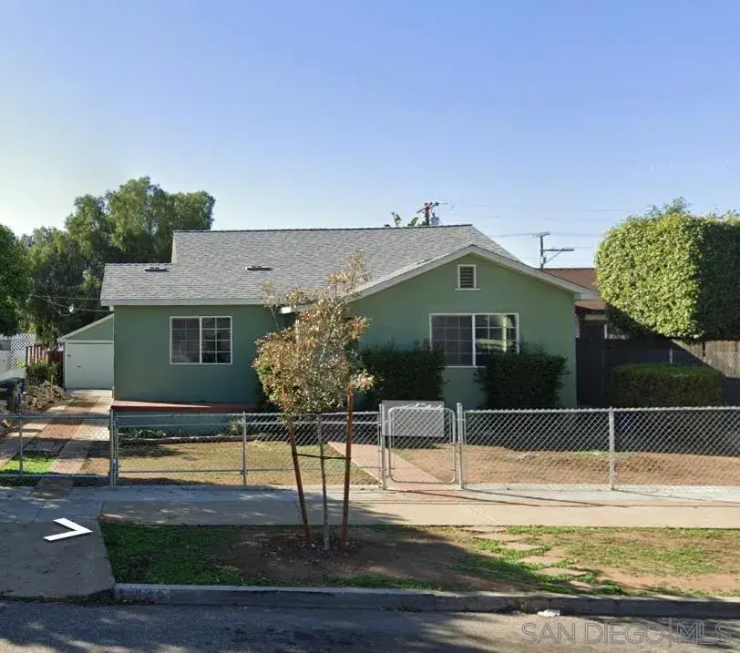 426 E Ave, National City, CA 91950 - #1
