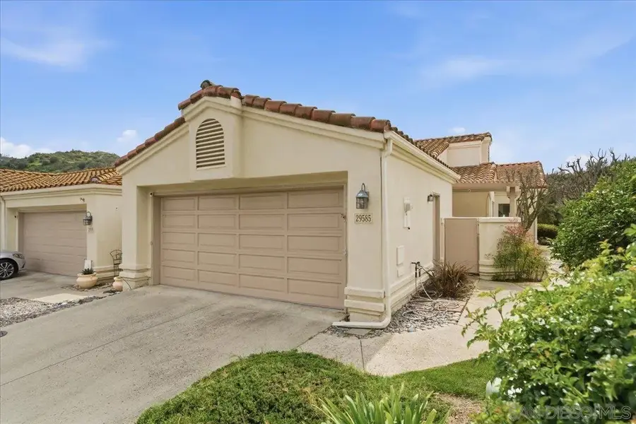 29585 Circle R Greens, Escondido, CA 92026 - #2