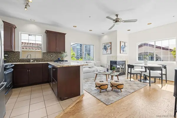 919 W Lewis St #1, San Diego, CA 92103