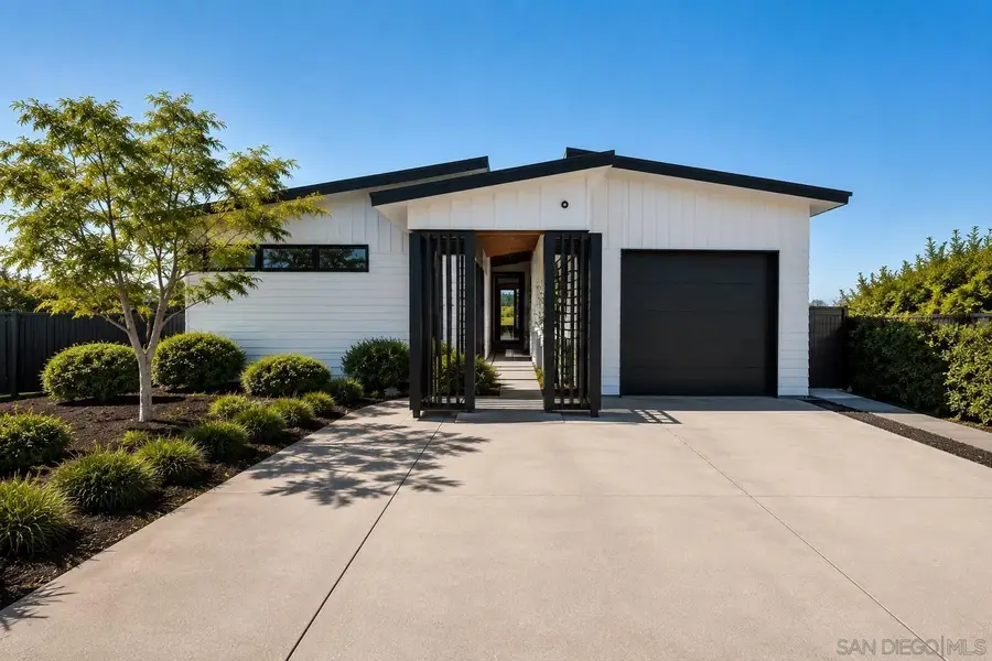 36 W Altadena Dr., Altadena, CA 91101 - #2