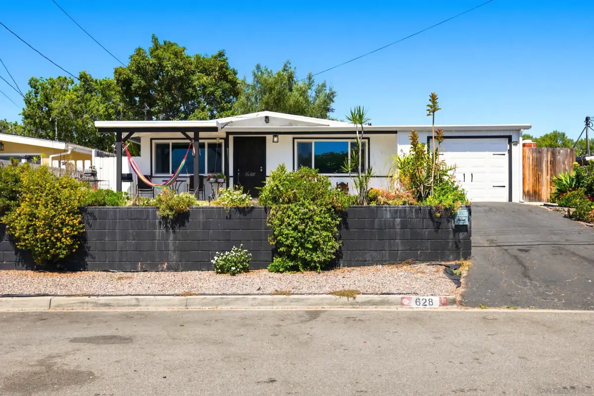 628 San Miguel St, Spring Valley, CA 91977 - #1