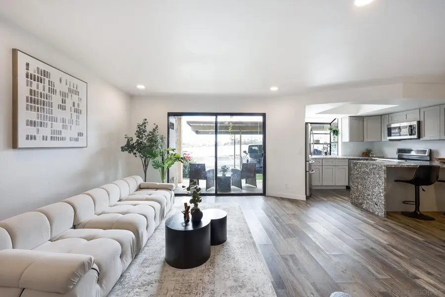 440 Citracado Parkway #5, Escondido, CA 92025 - #2